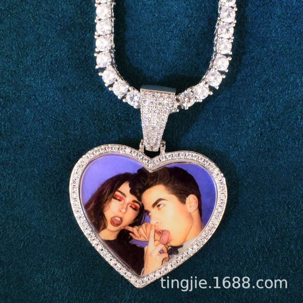 Hip-Hop Epoxy Photo Round Moissanite chain Heart Pendant Couple DIY Creative Special Accessories Necklace Jewelry