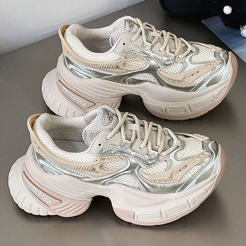 Celebrity Scorpio Thick-Soled Height-Increasing Dad Shoes for Women 2025 Summer and Autumn New Fashion Versatile Sports Couple Style Trendy