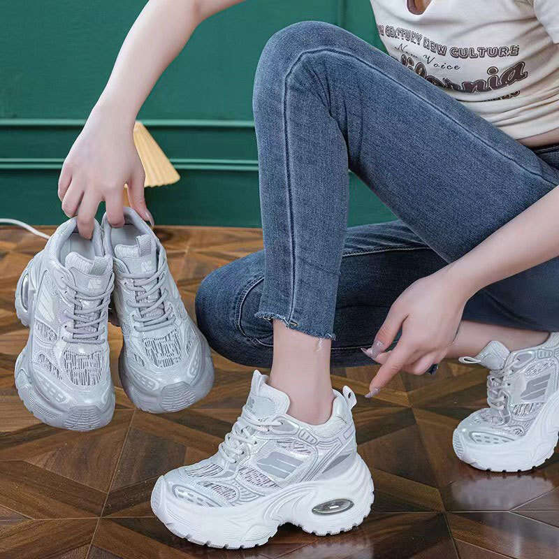Summer Autumn Breathable Mesh 2025 New Small Size Gospel Instant Height Increase 11cm Thick Sole Air Cushion Dad Shoes