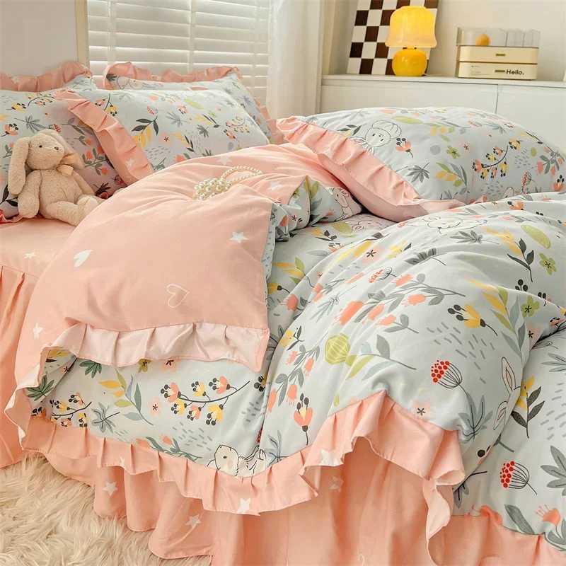 Floral Duvet Cover Ruffle Vintage Flowers Comforter Covers Set Cute Rabbit Printed Pink Women Girls Soft Breathable Bedding Y250819