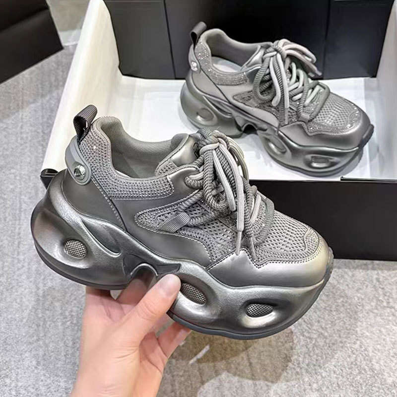 Spring New Women's Sneakers 2025 Fashion Thick Sole Rhinestone European Style Casual Versatile Dad Shoes