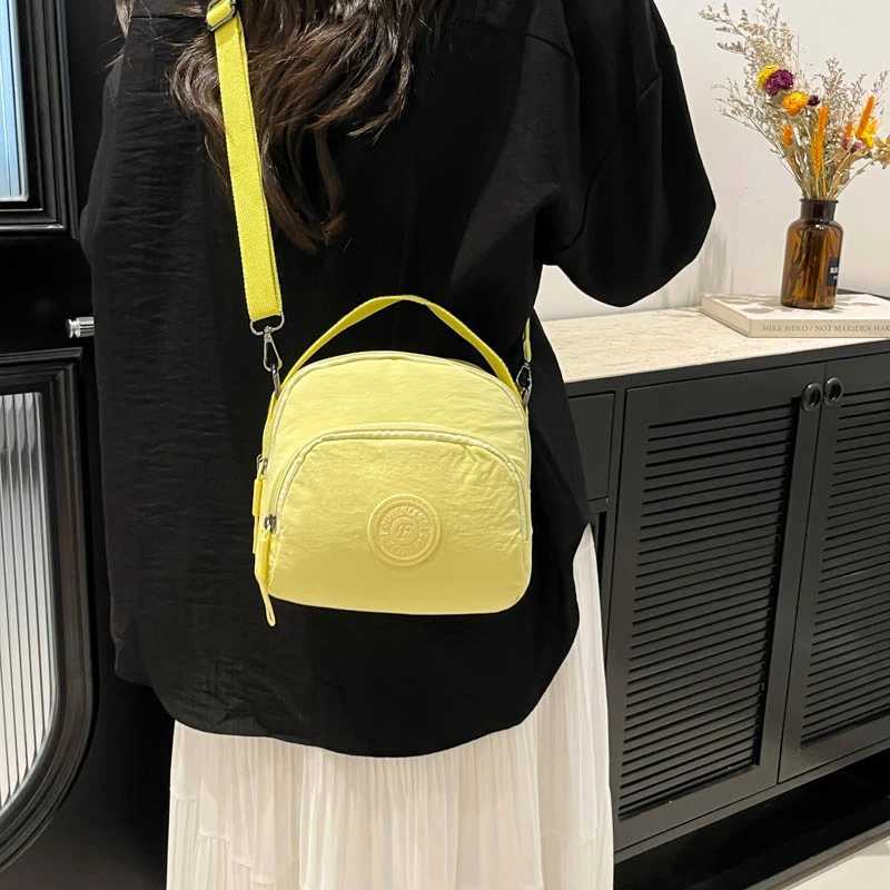 Fashion Simple Ladies Shoulder Bag Large Capacity Oxford Cloth Multi-Layer Crossbody Bag Durable Ladies Commuter Backpacks Y250819