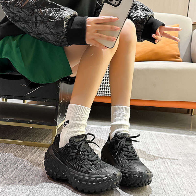 2024 Four Seasons New Paris Tire Ins Men and Women Thick Sole Height Increasing Fashion Dad Couple Shoes