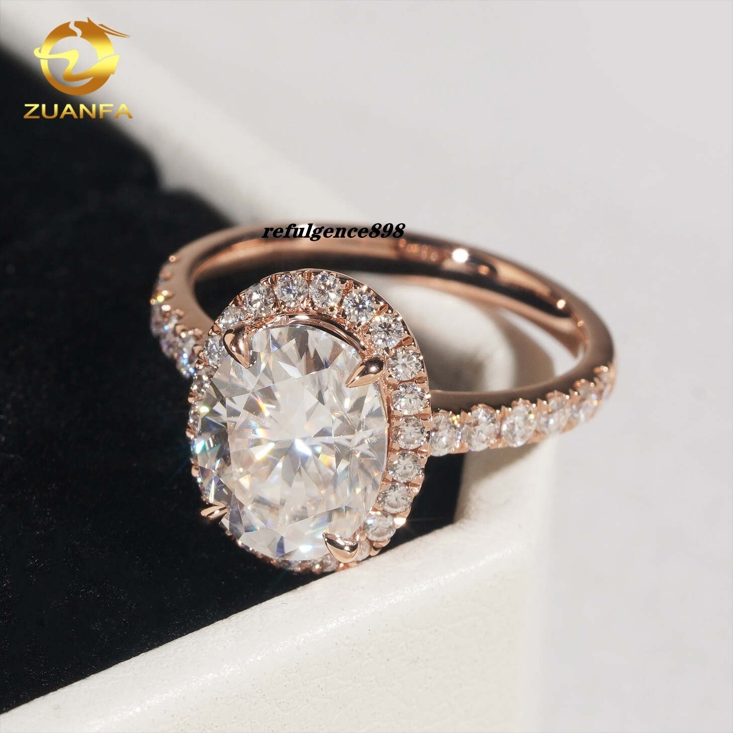 Hot Sale 1.5ct Halo Design 14k Rose Gold Moissanite Oval Diamond Engagement Ring for Wedding