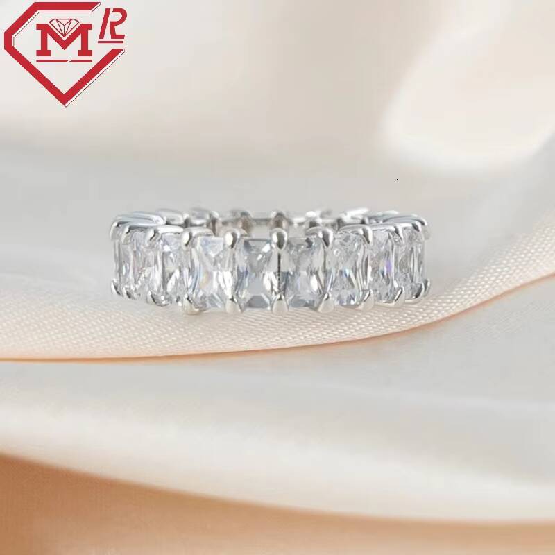 Custom Luxury Moissanite Eternity Ring Fine Jewelry VVS Colorless Baguette Cut Band Moissanite Ring