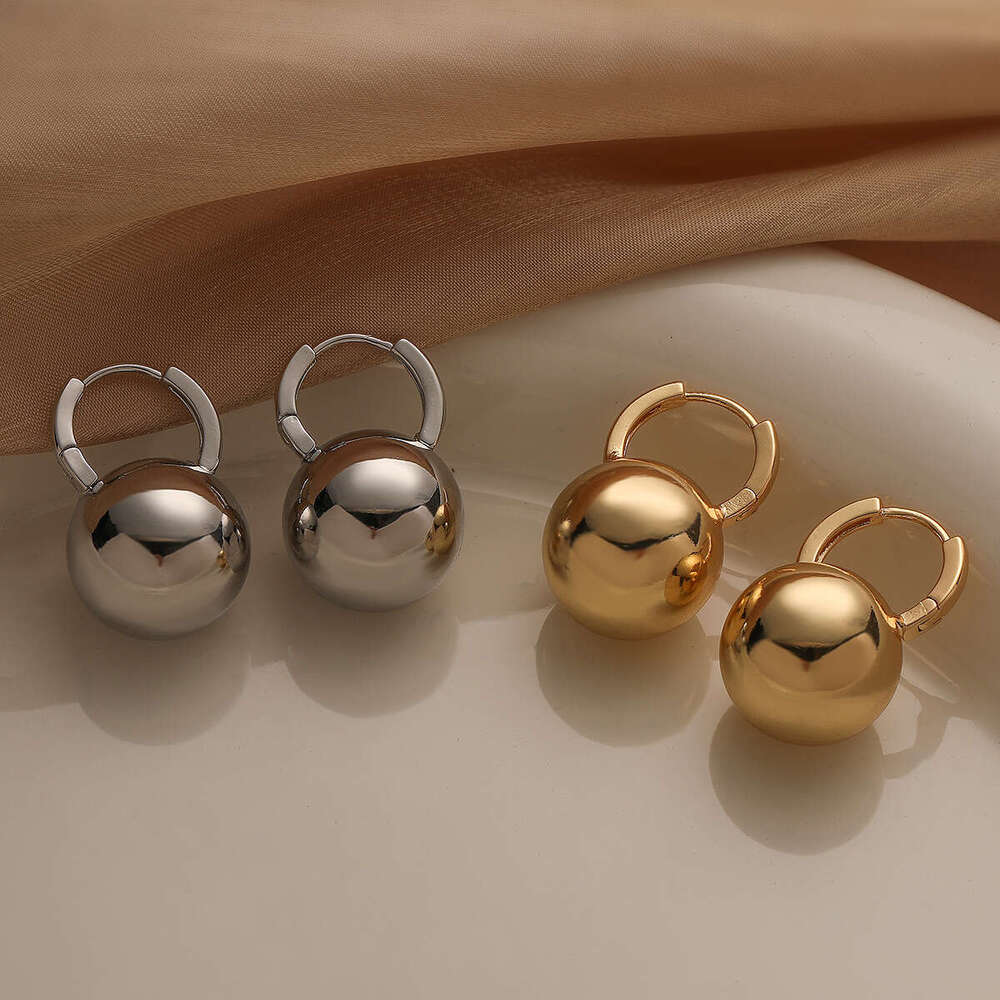 Fashion Copper Designer Gold-Plated Smooth Round Ball for Women INS Niche Personality High-End Earrings New