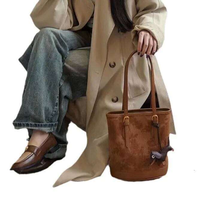 New Fashion Trend Joker Retro Corduroy Tote Female Large Capacity Shoulder Bucket Bag Purses And Female Bags