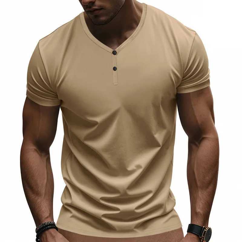Summer Mens pure color self-cultivation V-neck T-shirt Men casual Quick Drying Breathable Sports Vintage henry Short Sleeve top Y250819