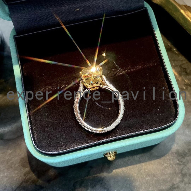 18K Gold With 5ct Flower Cut Iced Out Vivid Yellow Color Emerald moissanite Diamond Woman Ring for Wedding Fine Jewelry - view 4
