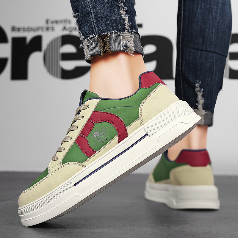 Men's summer trend sneaker shoes 2025 new soft sole breathable sports shoes men's personality versatile soft leather casual