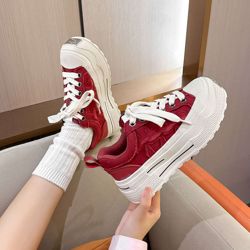 2024 New Autumn Winter Red Thick-Soled Height-Increasing Versatile Sneakers Ins Niche Open-Toe Smiley Face Big-Head Canvas Shoes