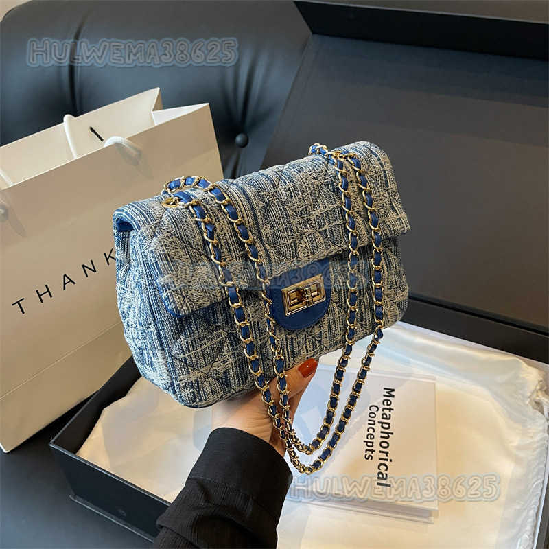 High-end Bag Small Style Shoulder Crossbody Bag 2023 Autumn Winter New Elegant Socialite Simple Underarm Bag H250819