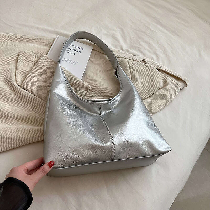 Soft Casual Designer Bags Large Capacity for Women 2025 New Trendy Versatile Shoulder Fashionable Handheld Bucket Bag