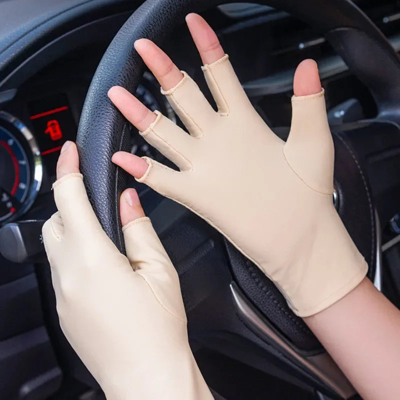 Beige Black Summer Half Fingers Gloves Breathable Thin SemiFinger Driving Glove Sunscreen Fingerless Elasticity 250811