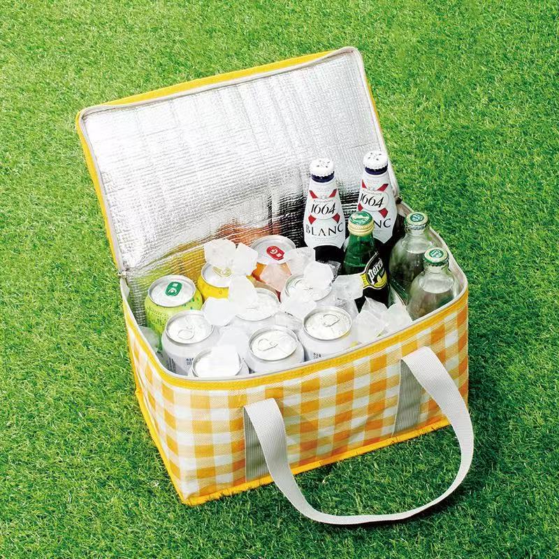 Outdoor insulated box, camping refrigeration bag, ice cube, portable camping popsicle, car mounted commercial stall, refrigerator, picnic basket