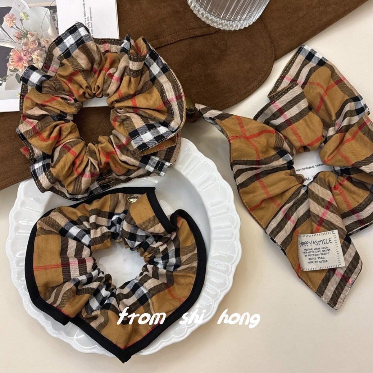 Classic Checkered Retro Designer Hair Clips Fabric Ring Elegant Casual Sexy And Luxurious Bun Hair Ring 2025 New Style Tied Hair Ring Hair Accessory