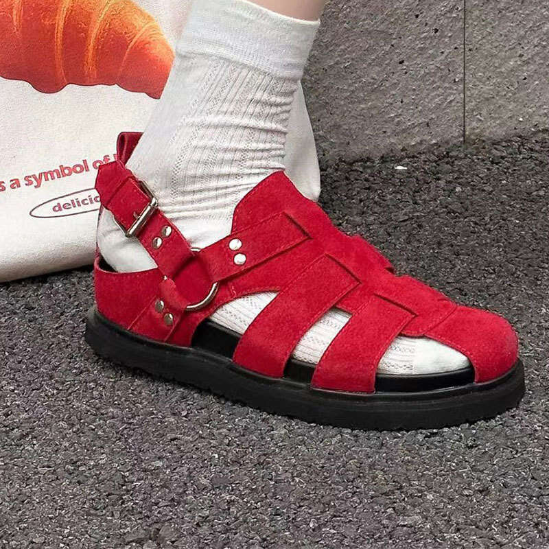 2025 Closed-Toe for Women, Summer Outdoor Flat Hollow Pig Cage Shoes, One-Strap Beach Roman Sandals