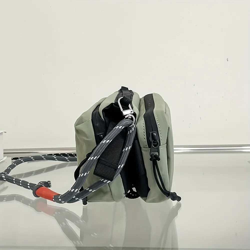 Ins FAshion Crossbody Bags Female Niche Design Sense Shoulder Bag FAshion Commuter Backpack Female Portable Phone bags sac Y250819