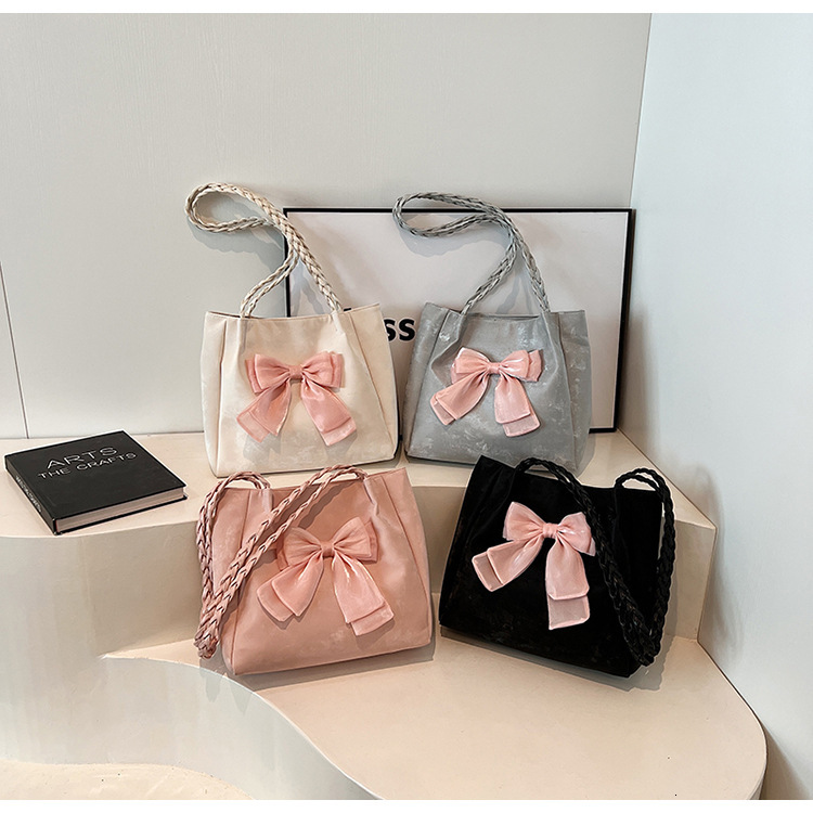 2025 Autumn Women's Large Capacity Bow Handbag Korean Style New Fashion Fashion Shoulder Bag Simple Underarm Bag Women's Crossbody Bag Desig