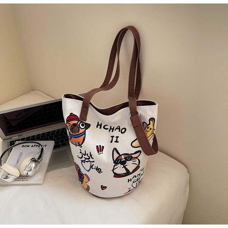 2025 Autumn Cute Dog Printed Commuter Bag Leisure Cute Fashion Bucket Bag Large Capacity Shoulder Bag Art Fashion Canvas Bag Women's Crossbody Ba