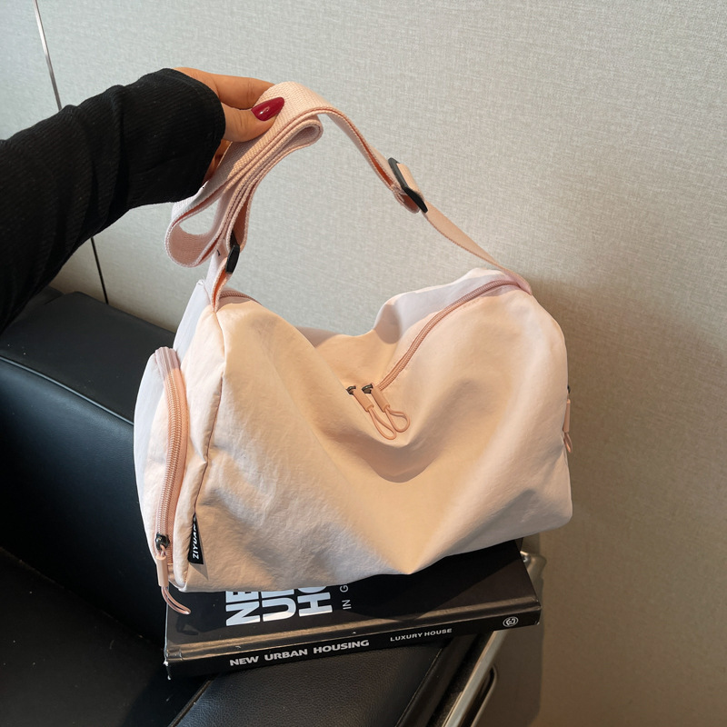 2025 Autumn Japanese and Korean style large capacity crossbody bag for women's sports short distance travel leisure nylon shoulder bag for women&