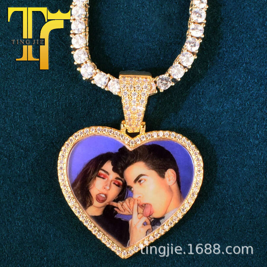 Hip-Hop Epoxy Photo Round Moissanite chain Heart Pendant Couple DIY Creative Special Accessories Necklace Jewelry