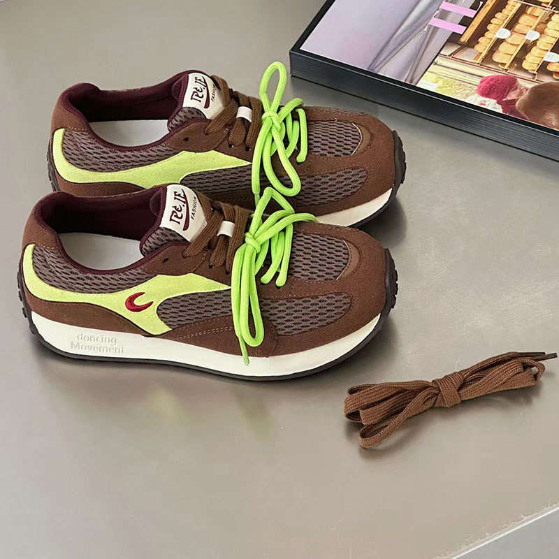 Design Sense Niche Versatile Forrest Gump for Women 2025 Summer Autumn Fashion Breathable Soft Sole Campus Sports Running Training Shoes