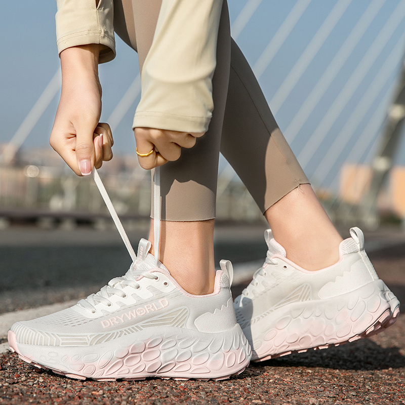 new free shipping designer Running Shoes high quality outdoor trainer casual message Height Increasing classic sport shoes for woman and men black pin