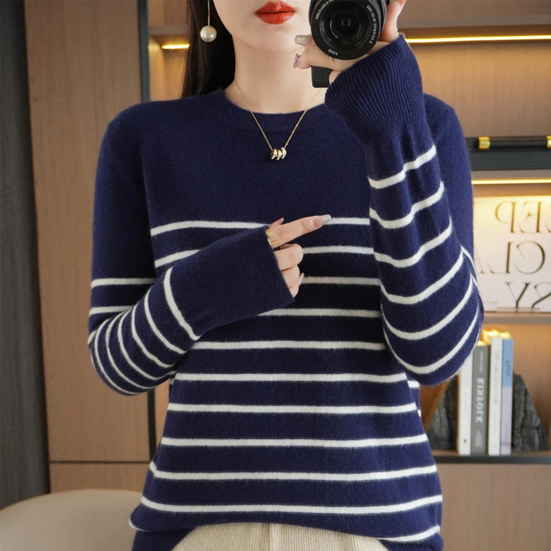 Autumn Winter Women O-neck Color Strip Pullover Wool Blend Fashion Soft Warm Sweater Cashmere Loose Casual Knit Base Top 250819