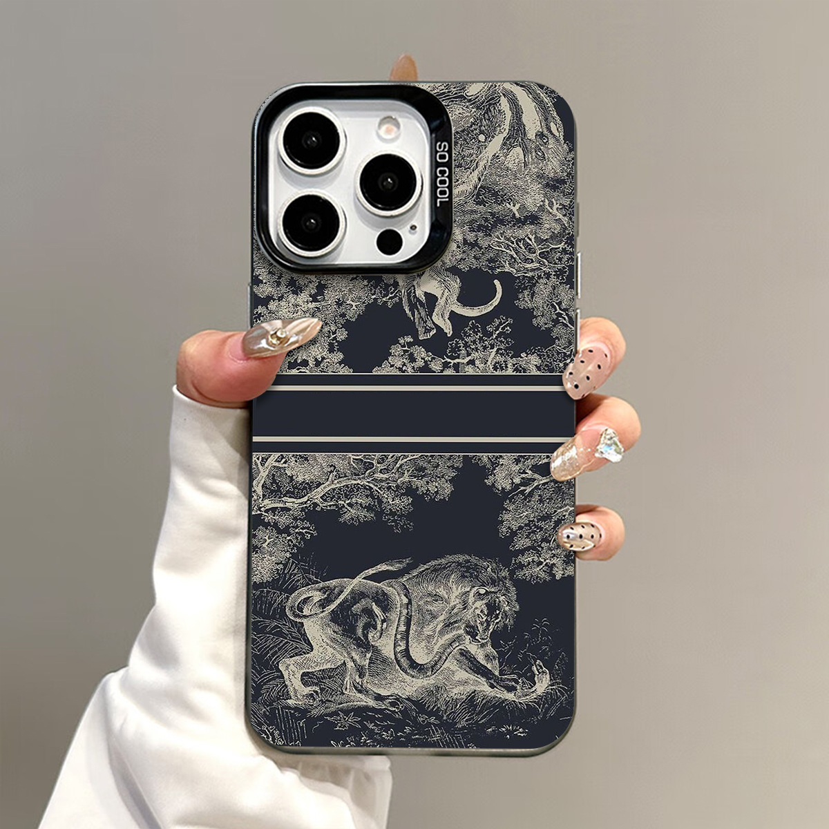 Tiger Jungle Scene Leather Wallet Flip Phone Case for iPhone 16/16 Pro/16 Plus/16 Pro Max 15/14/13/12/11/X/XS/XR/XS Max, Festival Essential