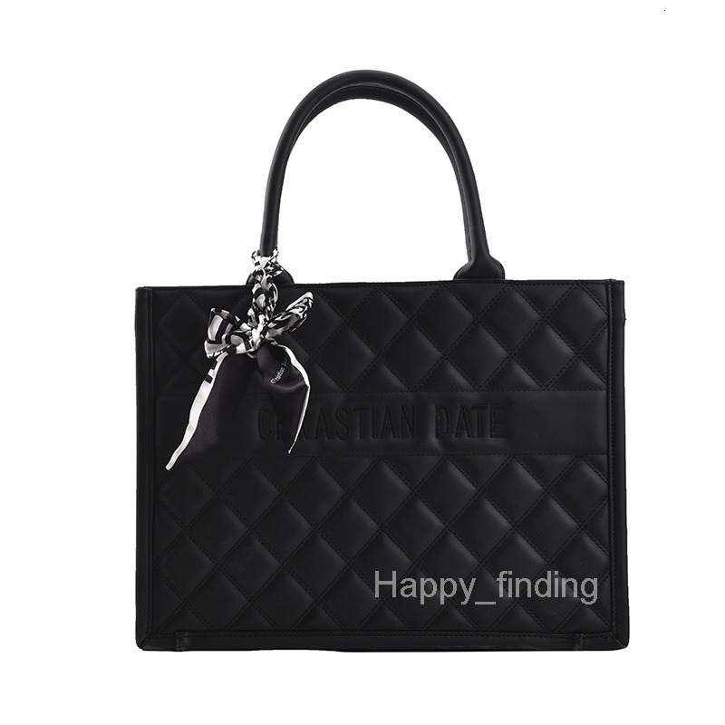 Bag womens bag new letter embossed Lingge pearl chain portable unit price Messenger Bag Tote Bag