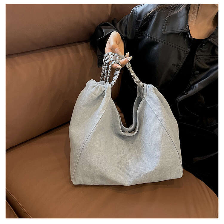 Denim for Women, Large Capacity, 2025 New Autumn Chain Shoulder Bag, Fabric Designer Bags with High-End Feel, Tote Bag