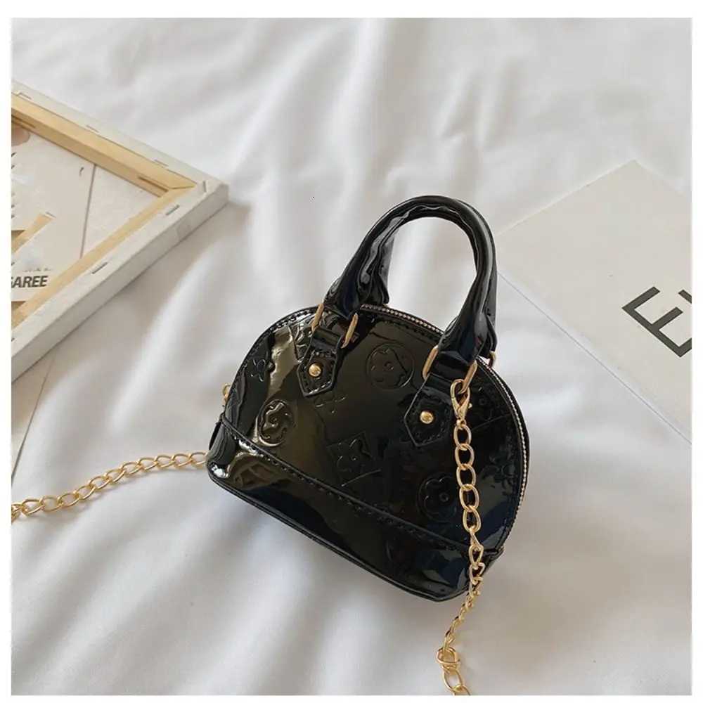 Fashion Kids Stuff Fashion Handbag PU Mini Shoulder Bag Small Satchel Coin Wallets Little Girls Chain Crossbody Bag XJ250821