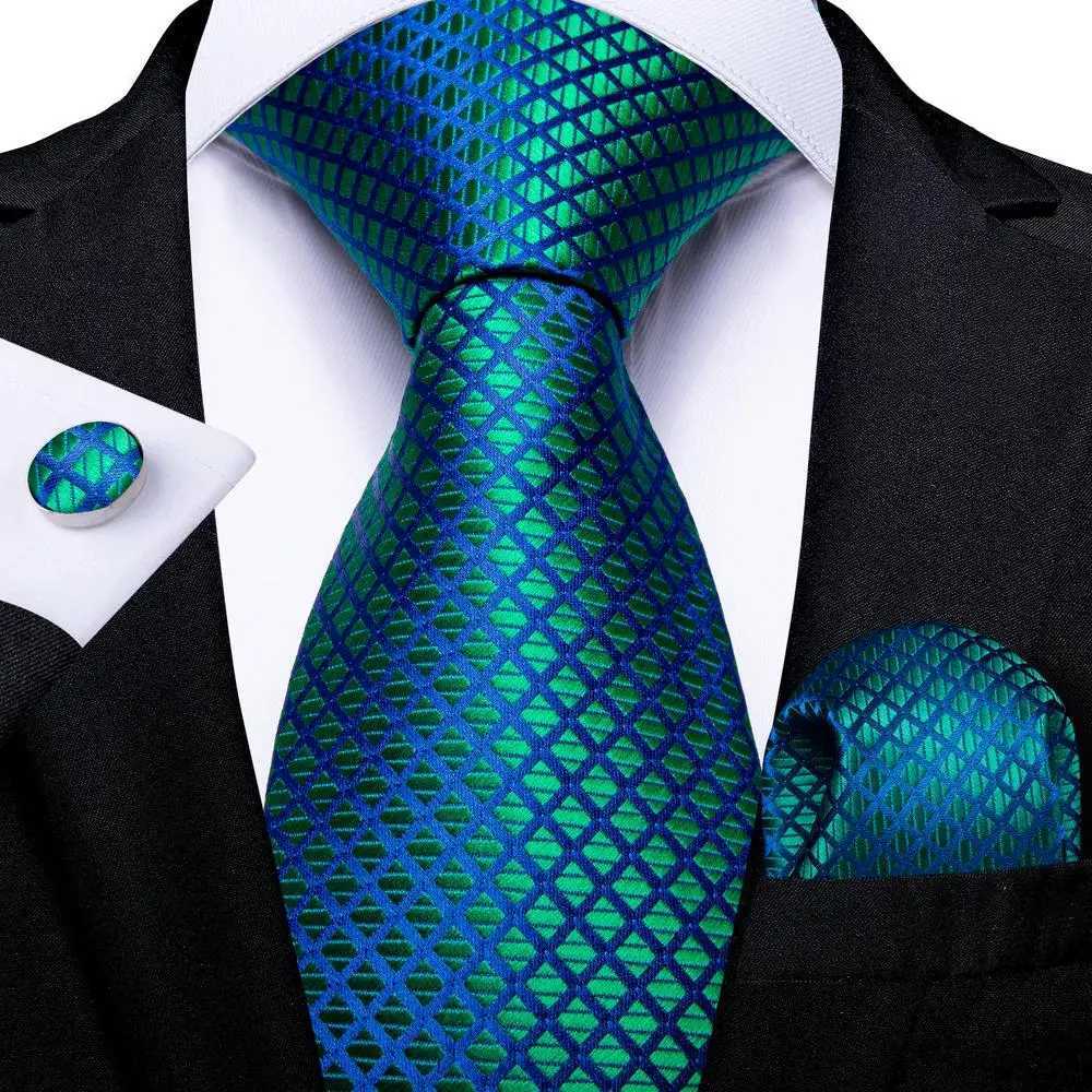 Teal Green Striped Luxury Designer Silk Wedding Tie For Men Handky Cufflink Mens Necktie Fashion Business Party Dropship Hi-Tie H250820