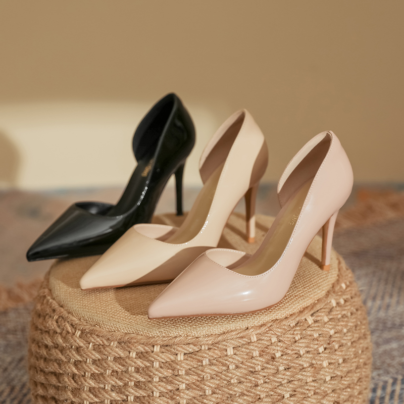 Stylish Nude Patent Leather Pointed Toe High Heels 2025 fashion Shoes