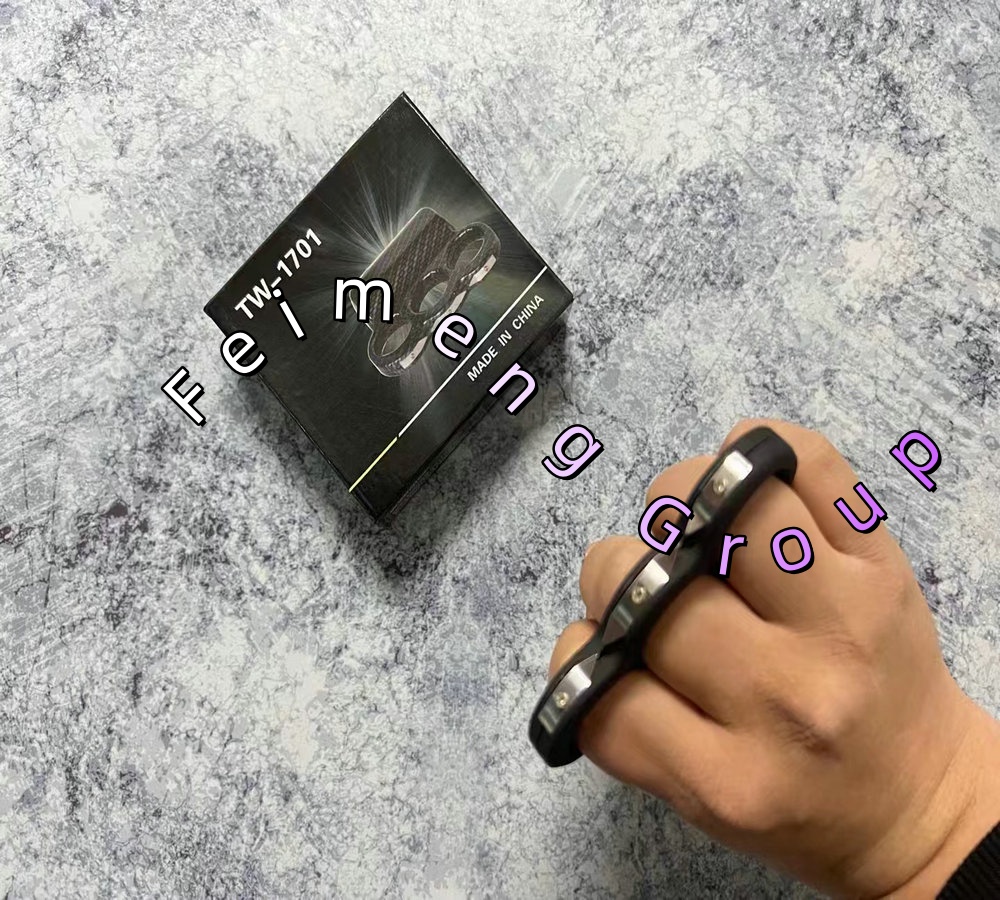 Free shipping multi-functional flashlight keychain, fashionable portable flashlight, women's portable flashlight or 1701