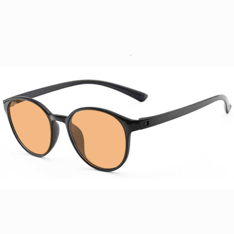 Melanin anti-blue light glasses protect the eyes from damage.