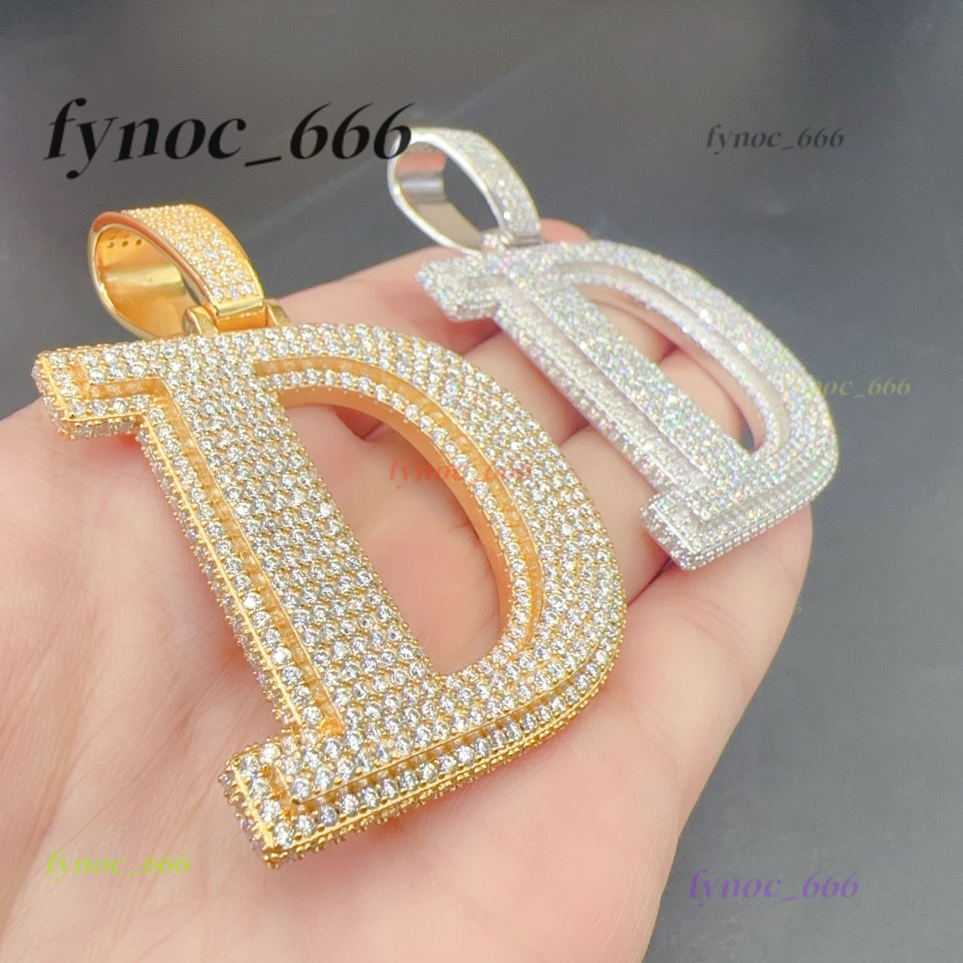 Hip Hop Luxury Custom 925 Silver Moissanite Diamond Necklace Iced Pendant Letter Cuban Link Chain Luxury Letter Pendant Necklace