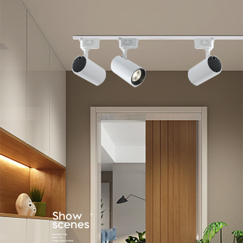 Commercial Quality 30W LED COB Spotlight for Retail Displays - Durable Lighting Solution 27