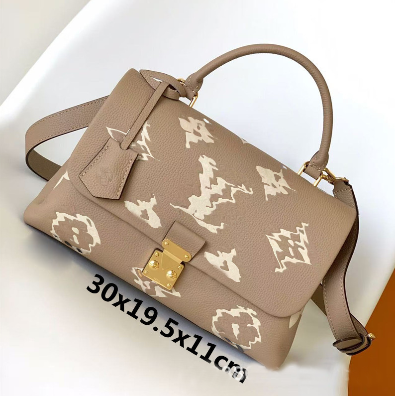 Elegant Classic Designer Paris Fashion Shopper Bag For Women With Large Capacity And Vintage Style