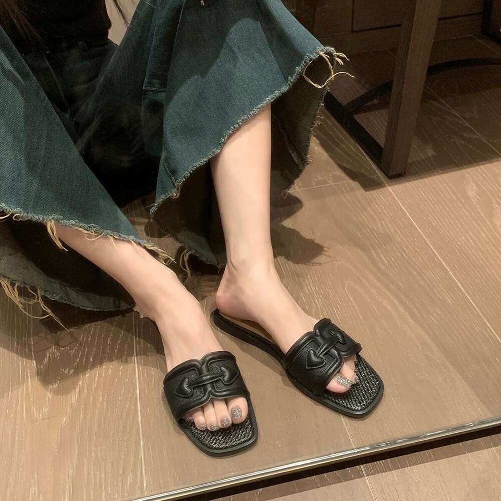 Cowhide Version ~ New Thick Heel Woven Slippers for Women, Summer Fashion Beach Shoes, Half Slippers, French Style Evening Breeze Sandals
