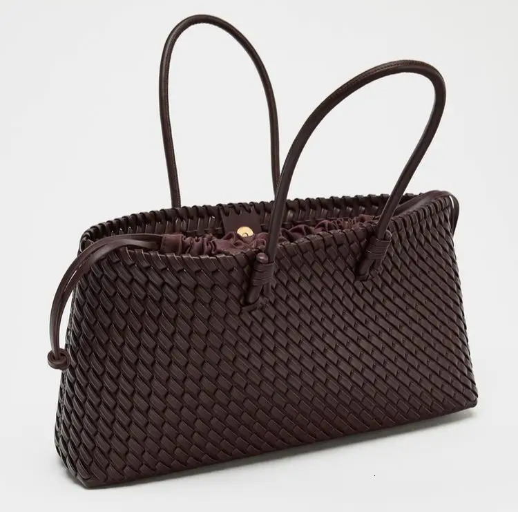 Autumn New Women s Crossbody Bag Shopping Bag Fashion Handbag Women s Shoulder Bag Autumn New Designer Bag Casual Versatile Women s Armpit Tote Bag