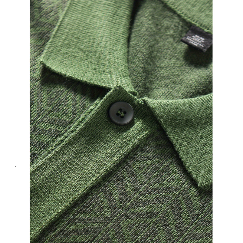 Men's Simple Casual Fashion Turn-down Collar Polo Shirt Youth Knitted Jacquard Cardigan Short Sleeve Top