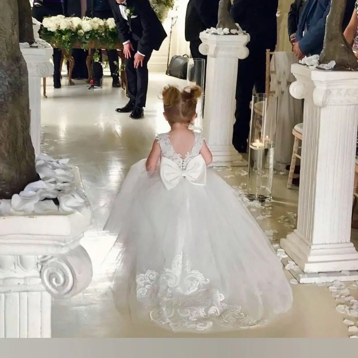 Cute Flower Girl Dresses for Wedding Big Bow Appliques Long Little Pageant Gowns Girls White Tulle First Communion Gowns 250821