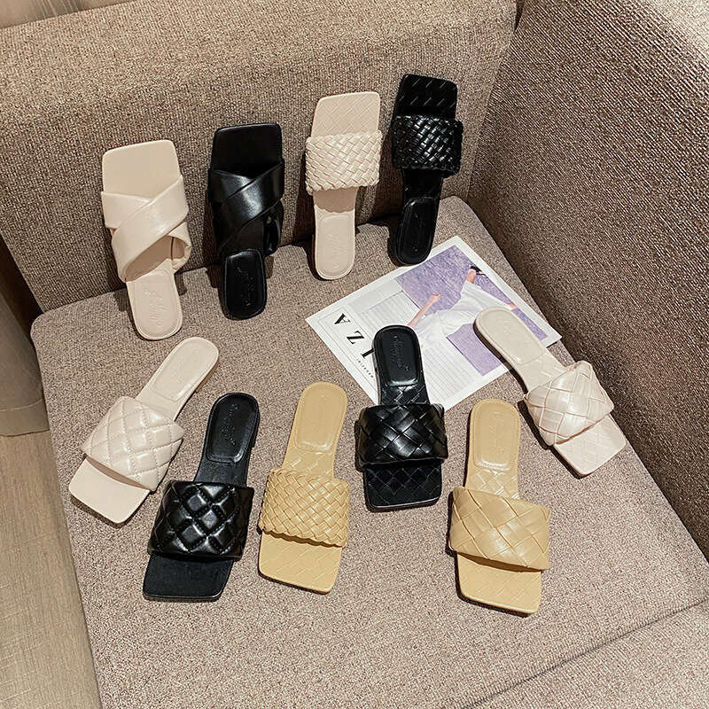 Small Internet Celebrity Slippers for Women, Outdoor Wear, 2022 New Square Toe Woven Flat Sandals, Large Size Lazy Shoes