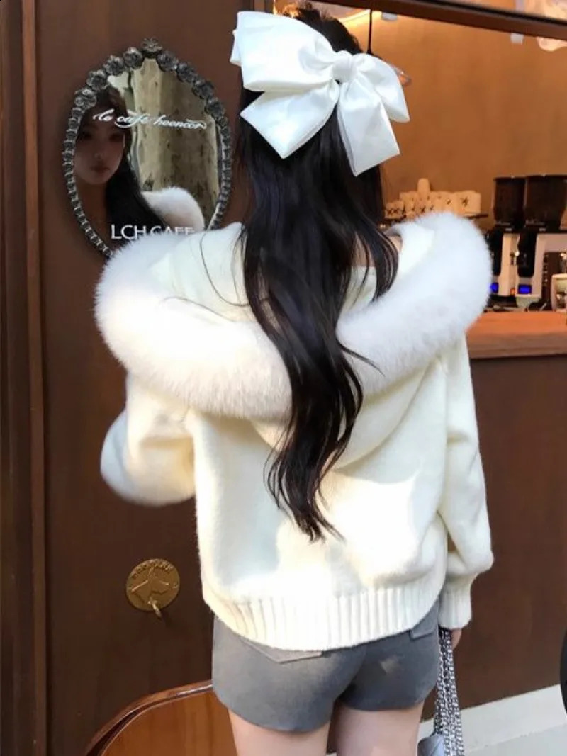 Winter Women Old Money Long Sleeve Full Zip Cardigan Sweater Cuddly Hoodies Knitwear 2000s Aesthetic Korean Fashion 250821