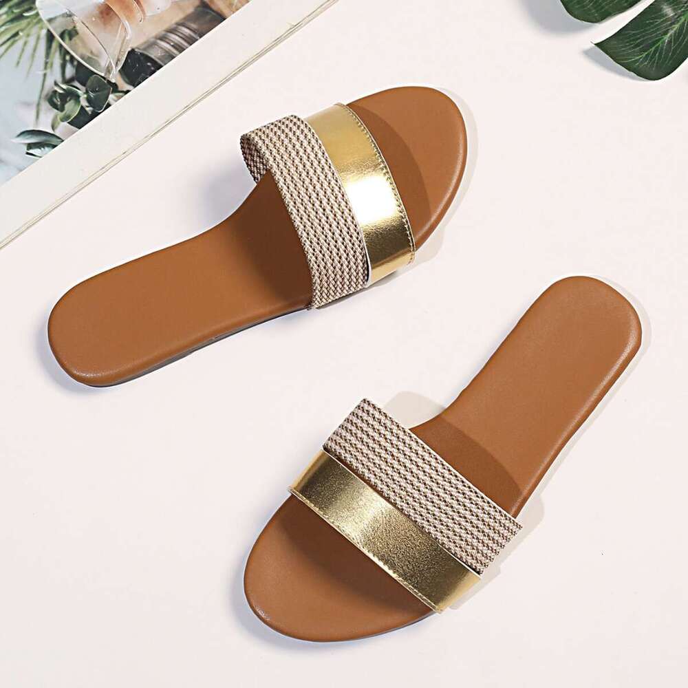 2025 New Style Brown Round Toe Women's Sandals Simple Fashion