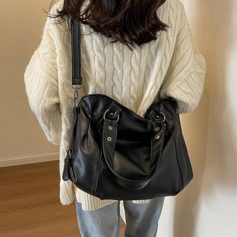Autumn New Women s Crossbody Bag Large Capacity Fashionable Handbag Soft Leather PU New Retro Women s Handbag Autumn New Designer Bag Women s Shoulder