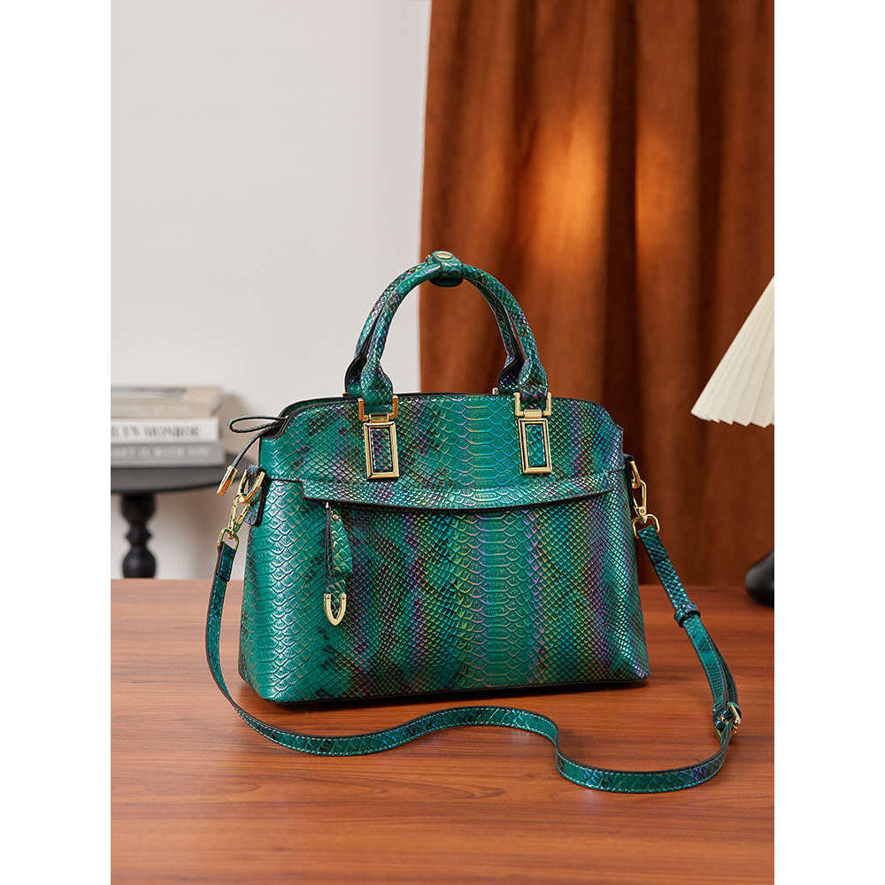 MKF Luxurys Designers Crossbody Bag Pochette Metis Women Handbag Messenger Bags Oxidizing Leather Elegant Shoulder Bags Purse Crossbody Bag