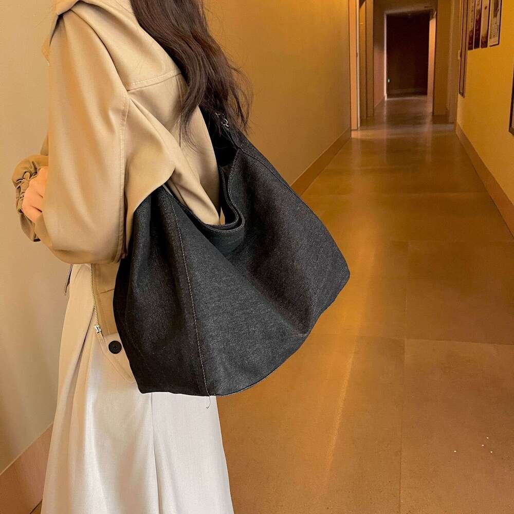 Denim for Women, Large Capacity, 2025 New Autumn Chain Shoulder Bag, Fabric Designer Bags with High-End Feel, Tote Bag